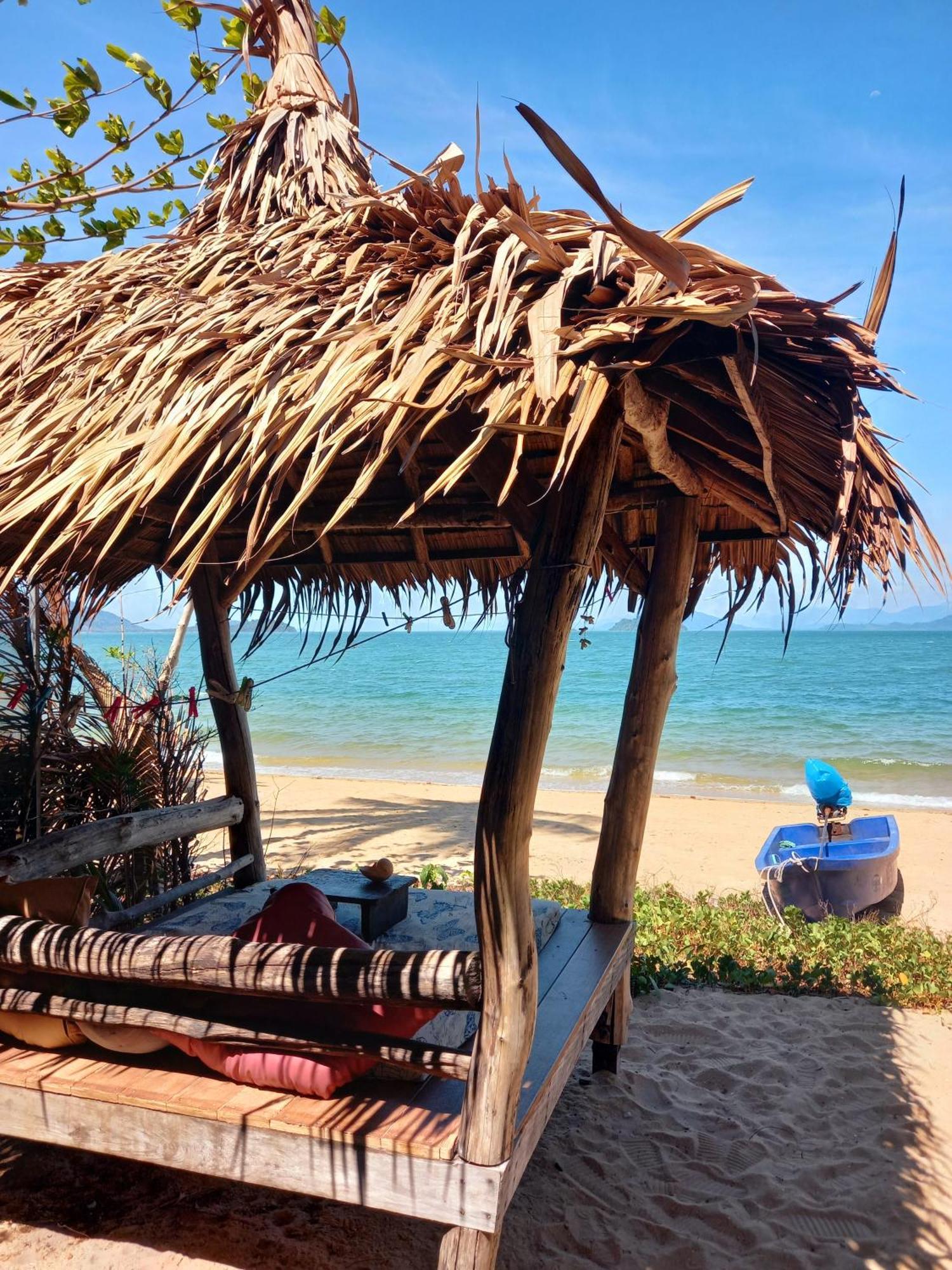 Sabai Sabai Beach Bungalows Koh Phayam Δωμάτιο φωτογραφία