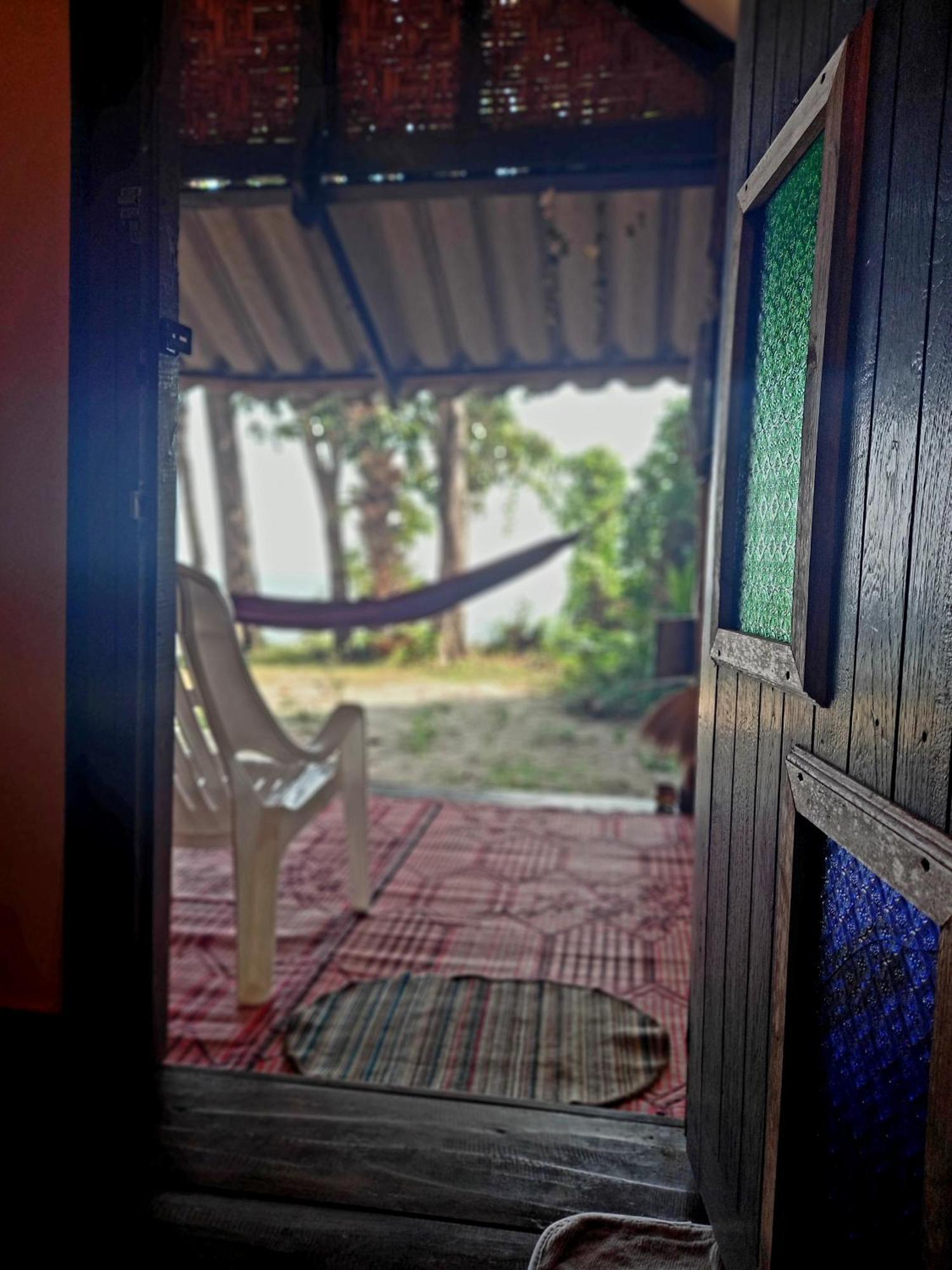 Sabai Sabai Beach Bungalows Koh Phayam Δωμάτιο φωτογραφία