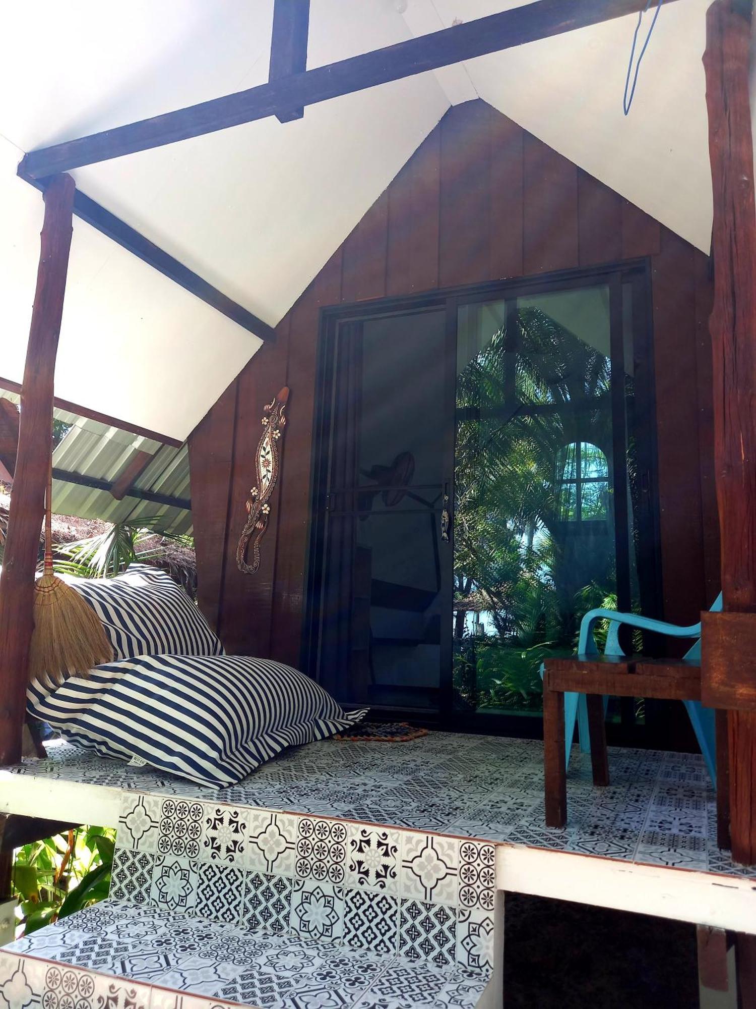 Sabai Sabai Beach Bungalows Koh Phayam Δωμάτιο φωτογραφία
