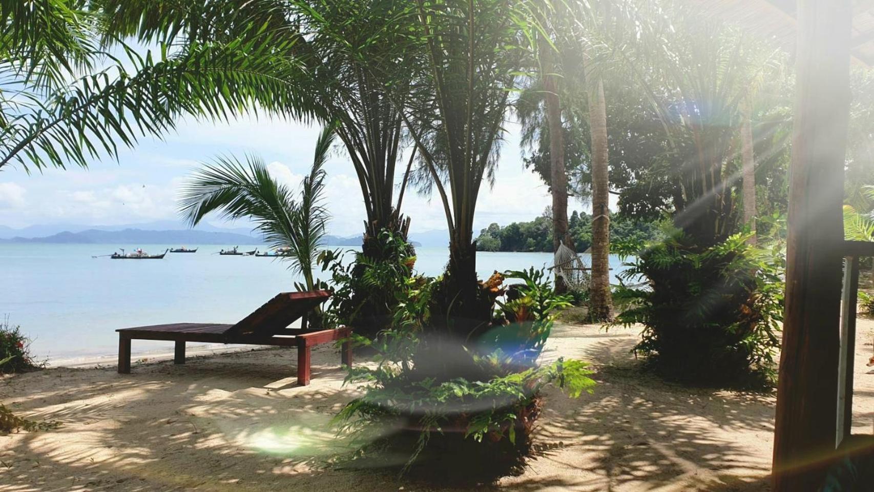 Sabai Sabai Beach Bungalows Koh Phayam Δωμάτιο φωτογραφία